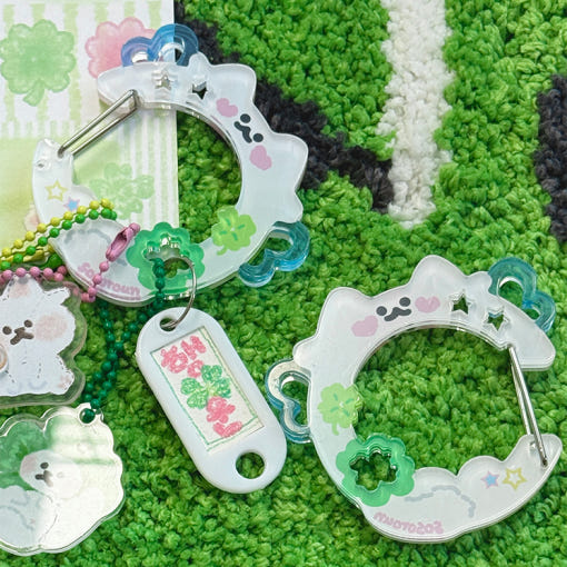 Sosoroun - Lucky Angel Acrylic Carabiner