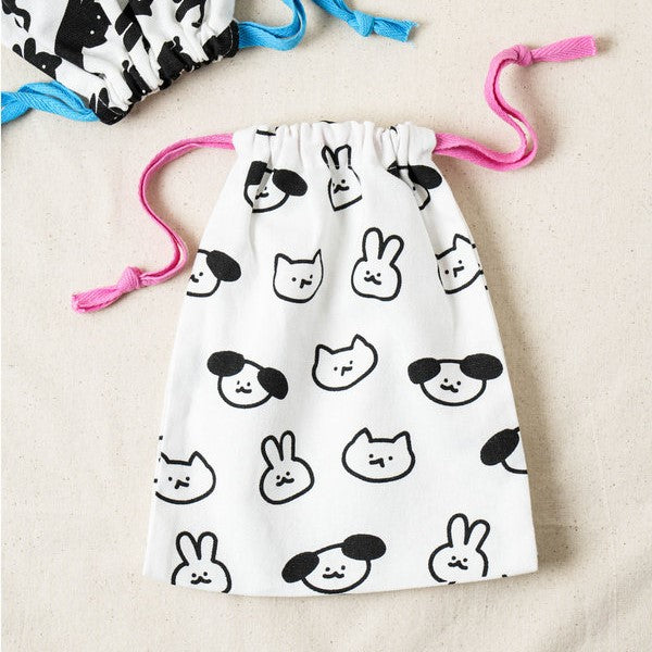 Daiso - Drawing Pattern Tightening Pouch