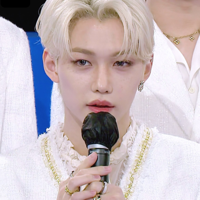 Stray Kids Ring HYUNJIN & FELIX Pick Homaica Ring 1+1 Acrylic Ring
