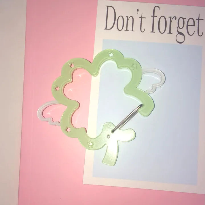 Lucky Four Leaf Clover Angel Wings Carabiner