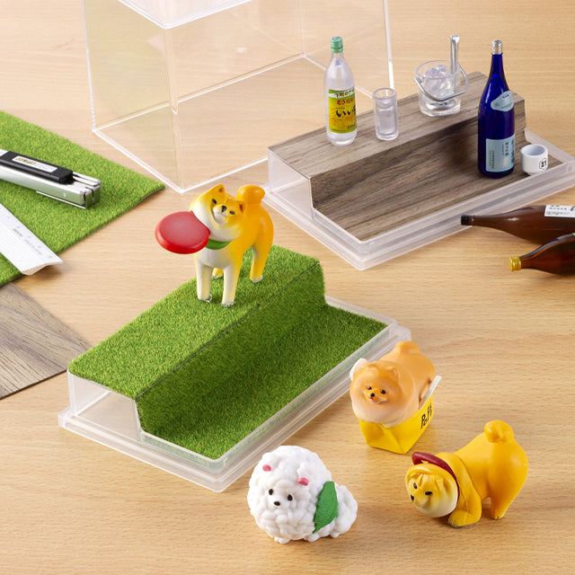 inomata - Mini Figure Display Case