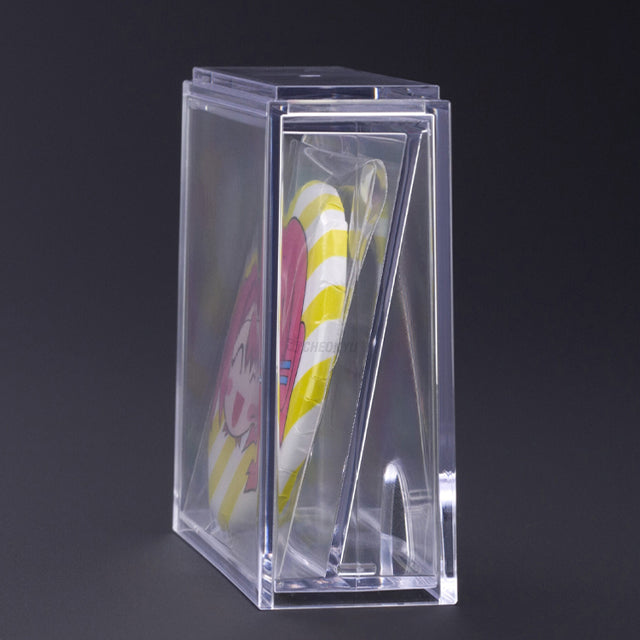 inomata - Can Badge Display Case