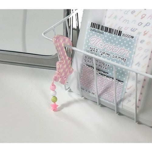 T.L.C.ROOM - Music Note Acrylic Carabiner