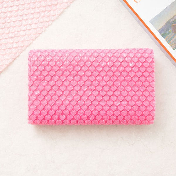 Daiso - Rollo de plástico de burbujas con forma de corazón