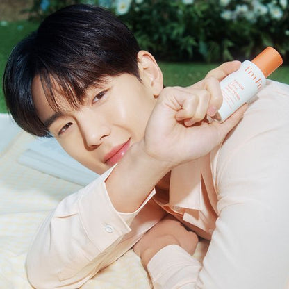 SHOWNU x I'm From - Apricot Clear Sun Serum