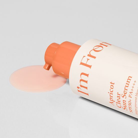 SHOWNU x I'm From - Apricot Clear Sun Serum