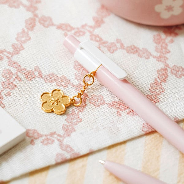 [Ready Stock] Daiso - Whispers of Spring Cherry Blossom Decoration Ballpoint Pen 0.5mm Black