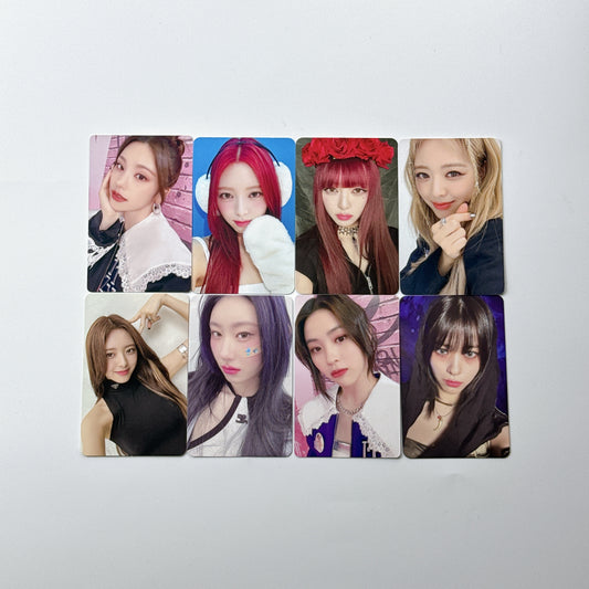 ITZY - Photocards